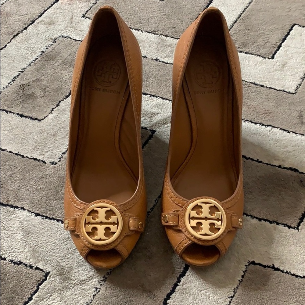 Tory Burch Tan Camel Peep Toe Wedges